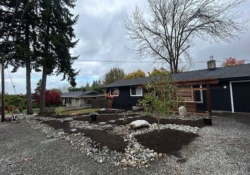 Landscape installation project in Arlington, WA by Ivan's Landscape & Construction