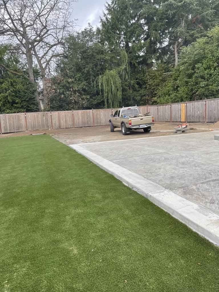 Garden bed and mulch installation in Snohomish County by Ivan's Landscape & Construction