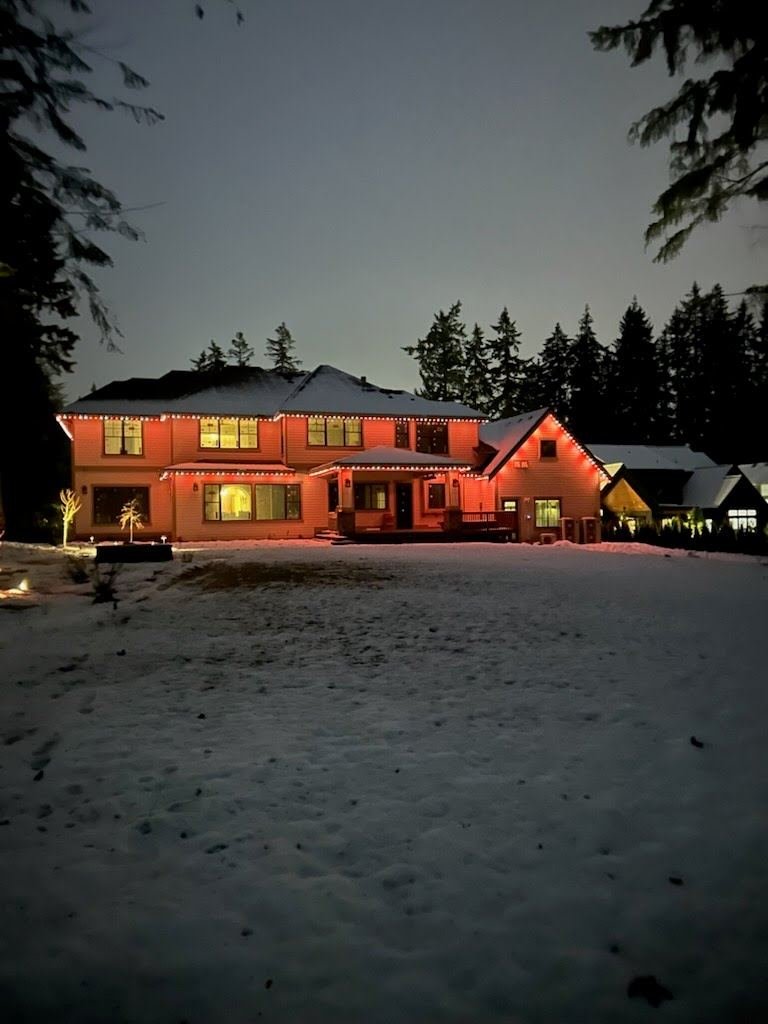 Landscape lighting installation in Snohomish County by Ivan's Landscape & Construction
