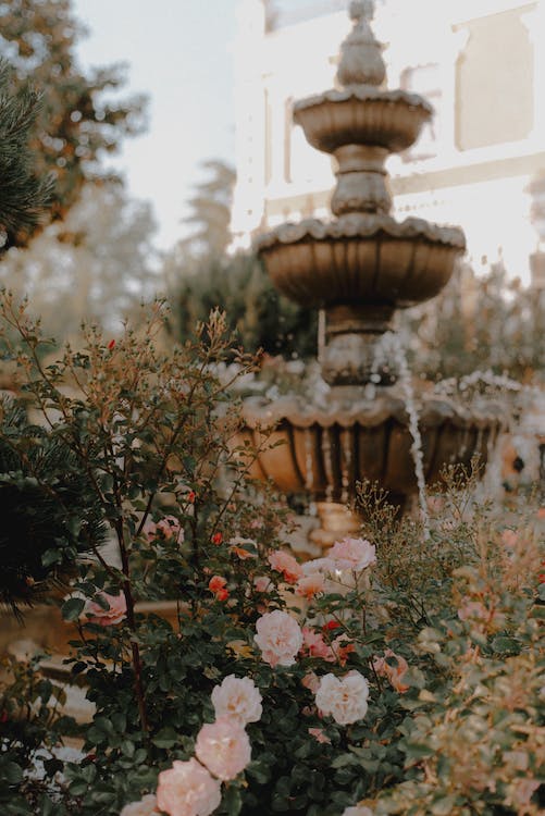 Tiered fountain